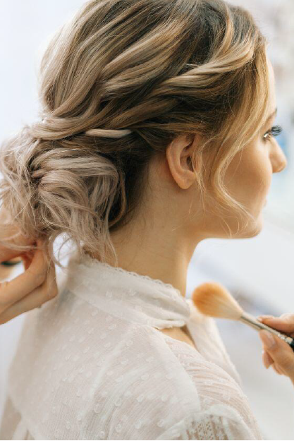 Maquillaje y Peinado para Novias